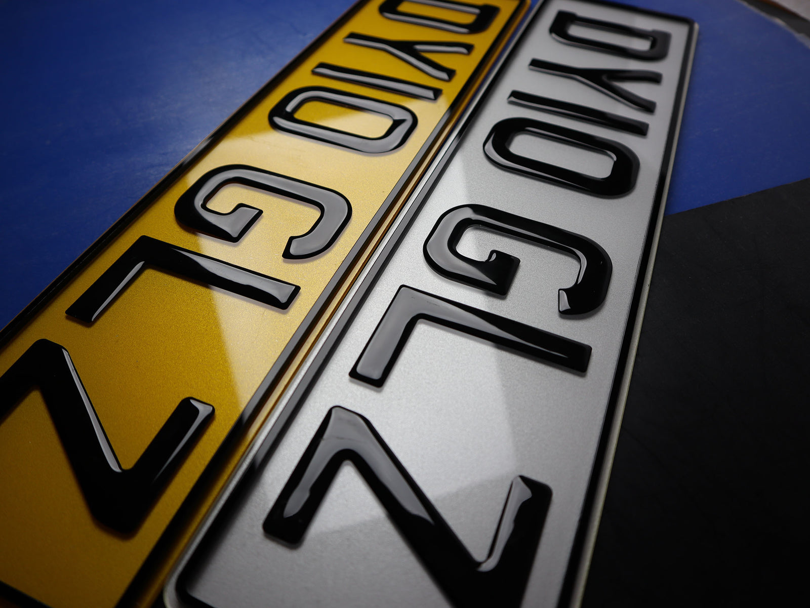 Elegant Pair of Gel 3D Number Plates with Raised Border LB02