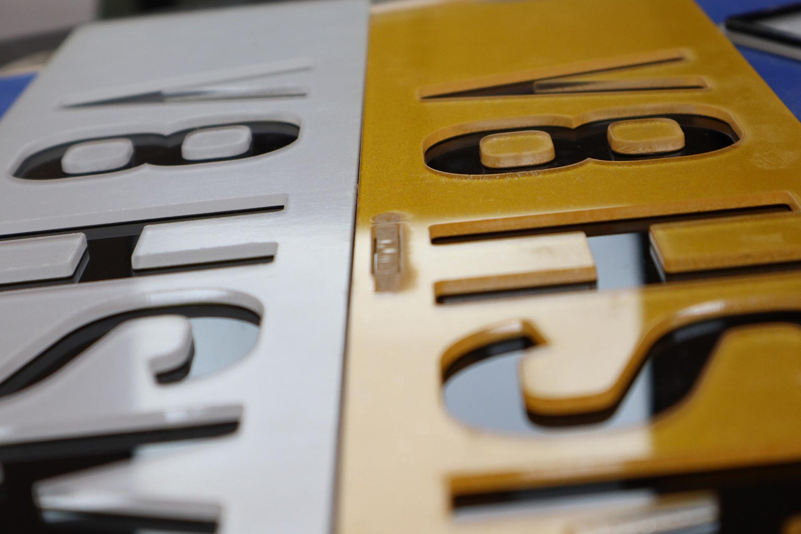 Pair of Negative Inverted Dimensional 4D Number Plates