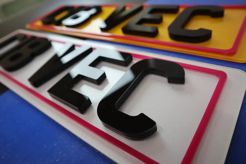 Short Plates with Hot Pink 4D Border and 8mm Gloss Acrylic Text LB25