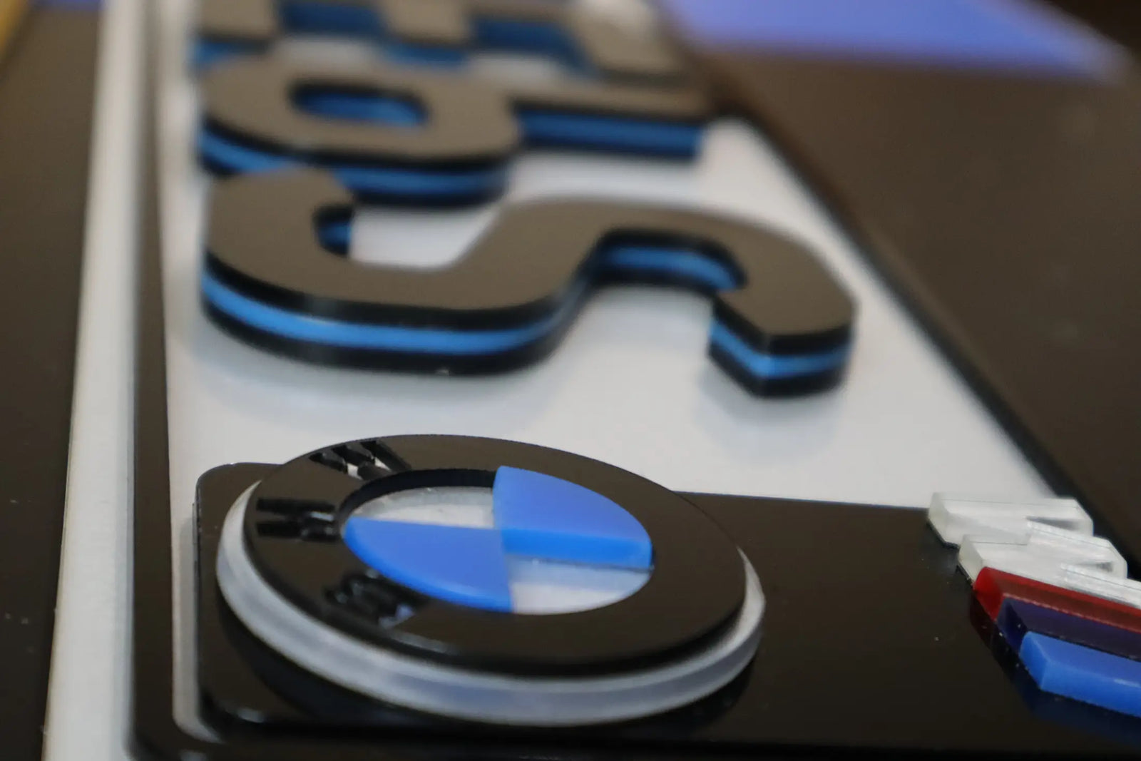 ‘SPEEDY’ Custom 4D Number Plates for Convertible BMW – Triple Layer Build LB36