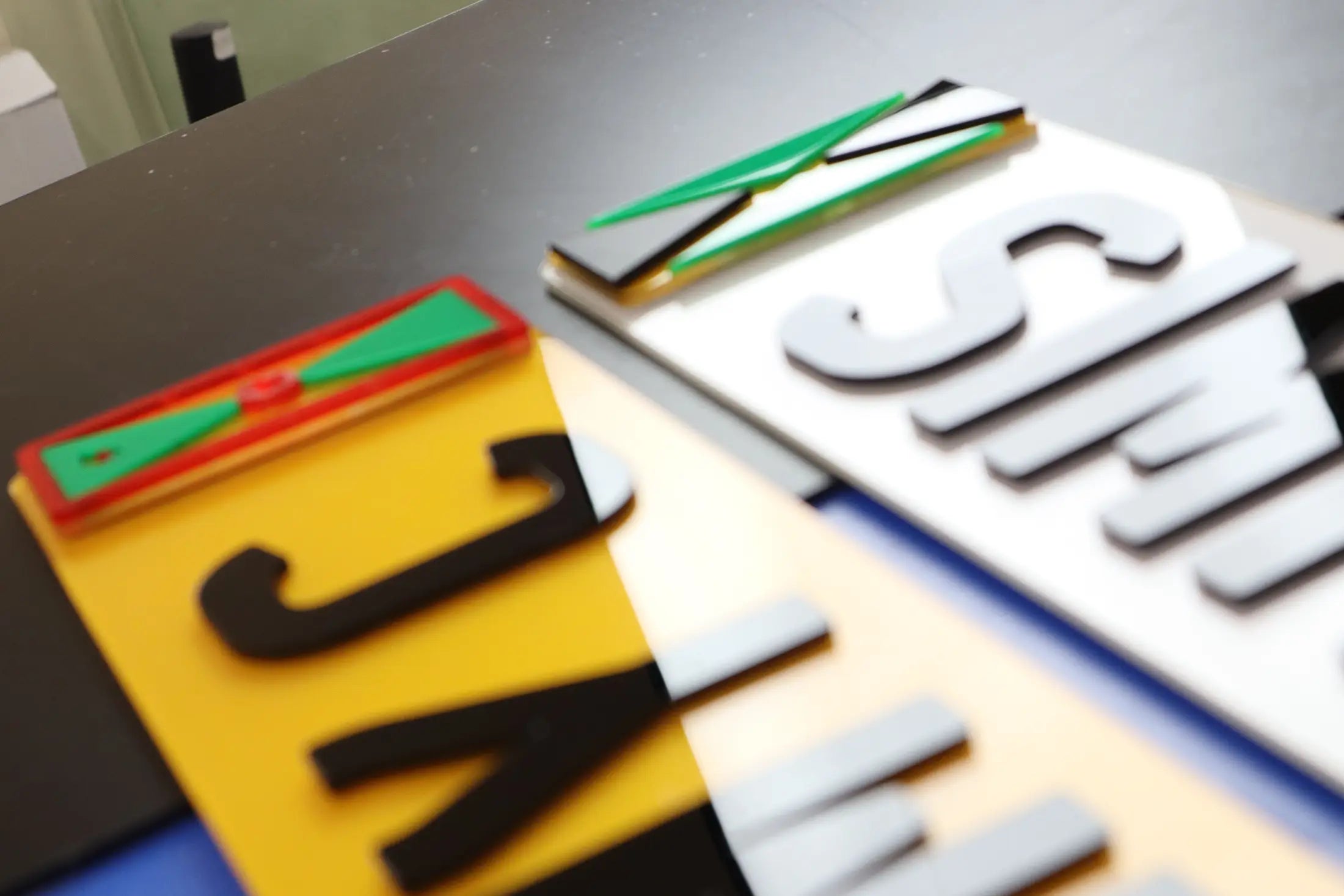 Custom Show Plate – ‘Simmy C’ with Laser-Cut Jamaica & Grenada Flags LB41