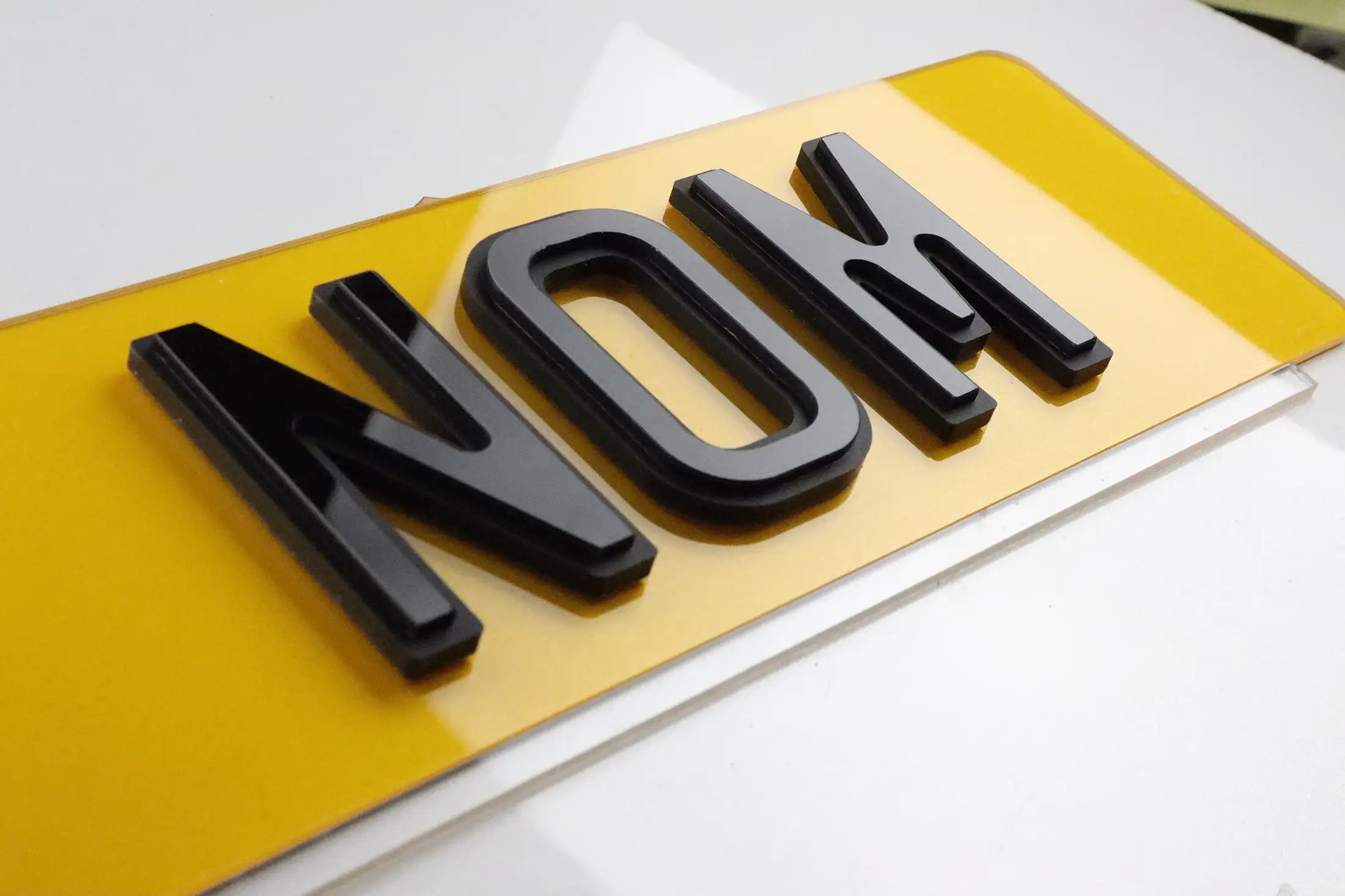 Number Plate by Style - Shadow Reverse