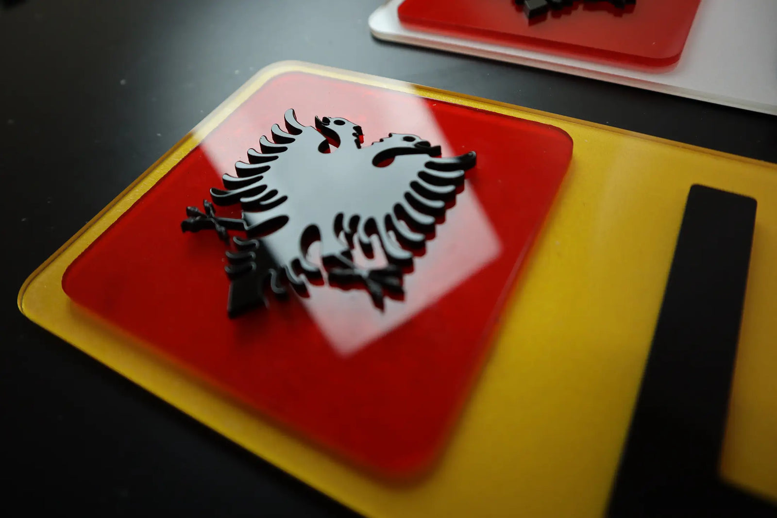 Custom Plates with XL Albanian Flag and Double-Colour Slogan LB27