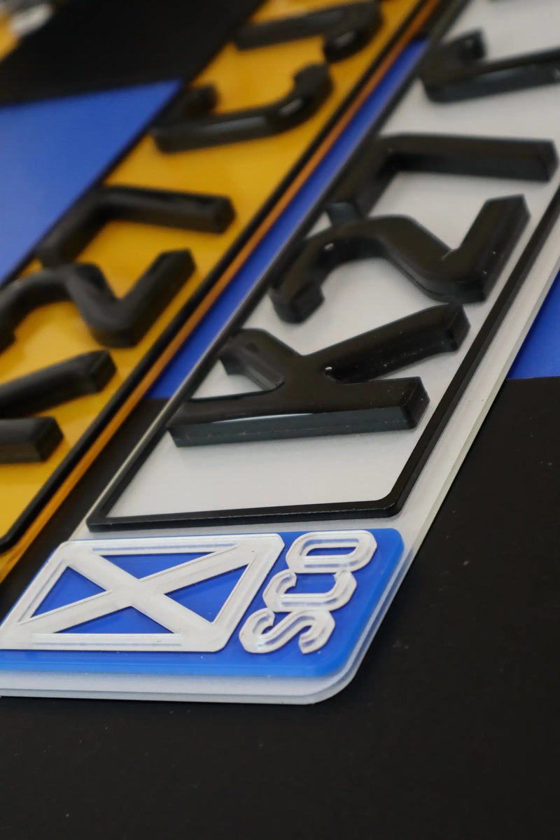 Scottish-Themed 4D Number Plates – Bold Borders & Badges LB40