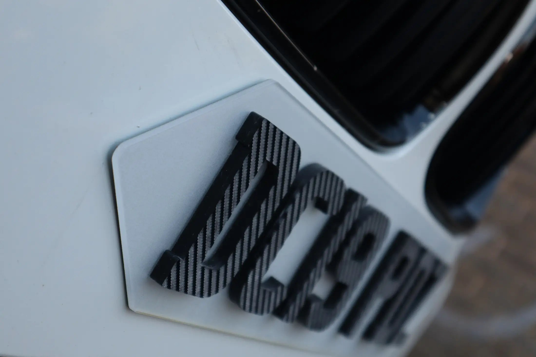 Custom Pointed 8mm Carbon Number Plates for BMW 1 Series LB51