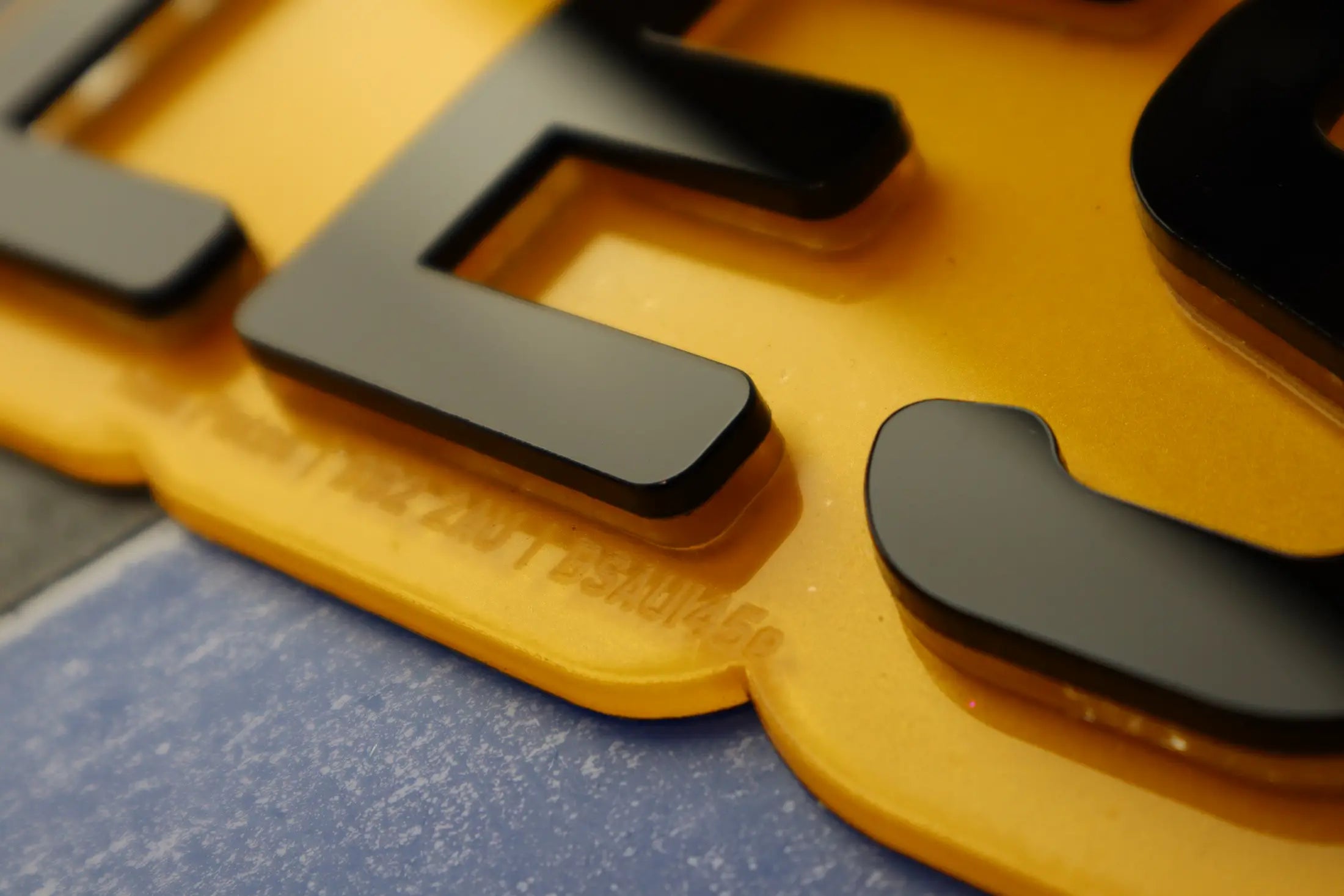 6mm Motorbike Bubble Plate with Transparent Float Lettering LB55