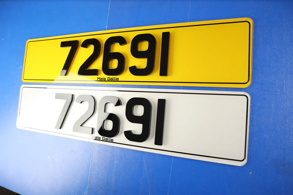 5mm Gloss 4D Number Plates with Printed Border and Slogan Lookbook Pair LB110