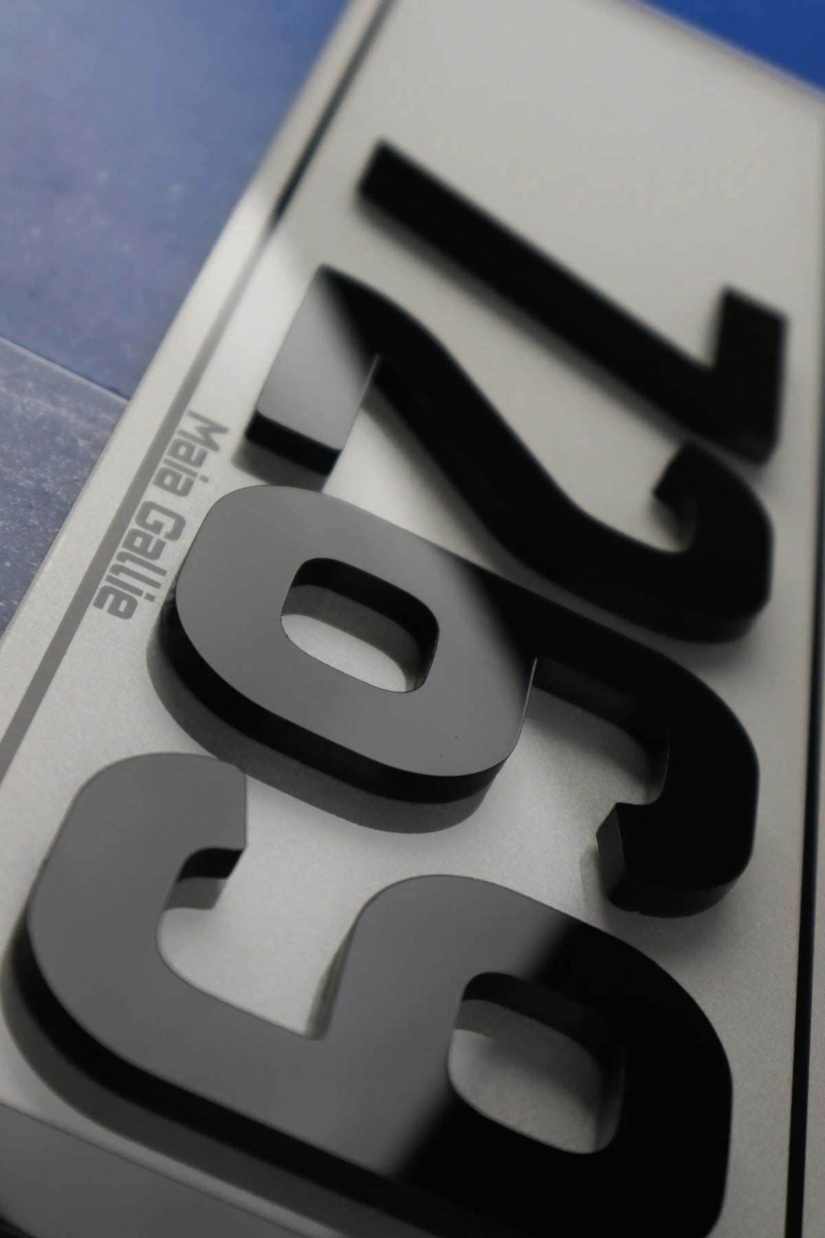 5mm Gloss 4D Number Plates with Printed Border and Slogan Lookbook Pair LB110