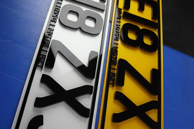 5mm Gloss 4D Plates with Integrated Border Slogan and 4D UK Flag Lookbook Pair LB116
